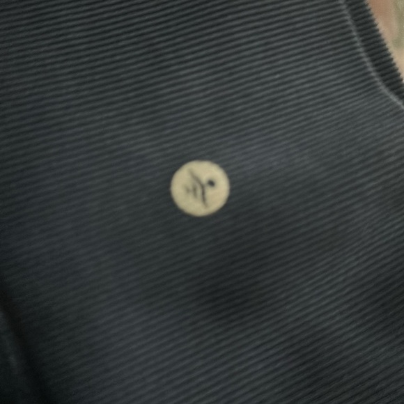 Halara Flow High Waisted leggings - Picture 4 of 6